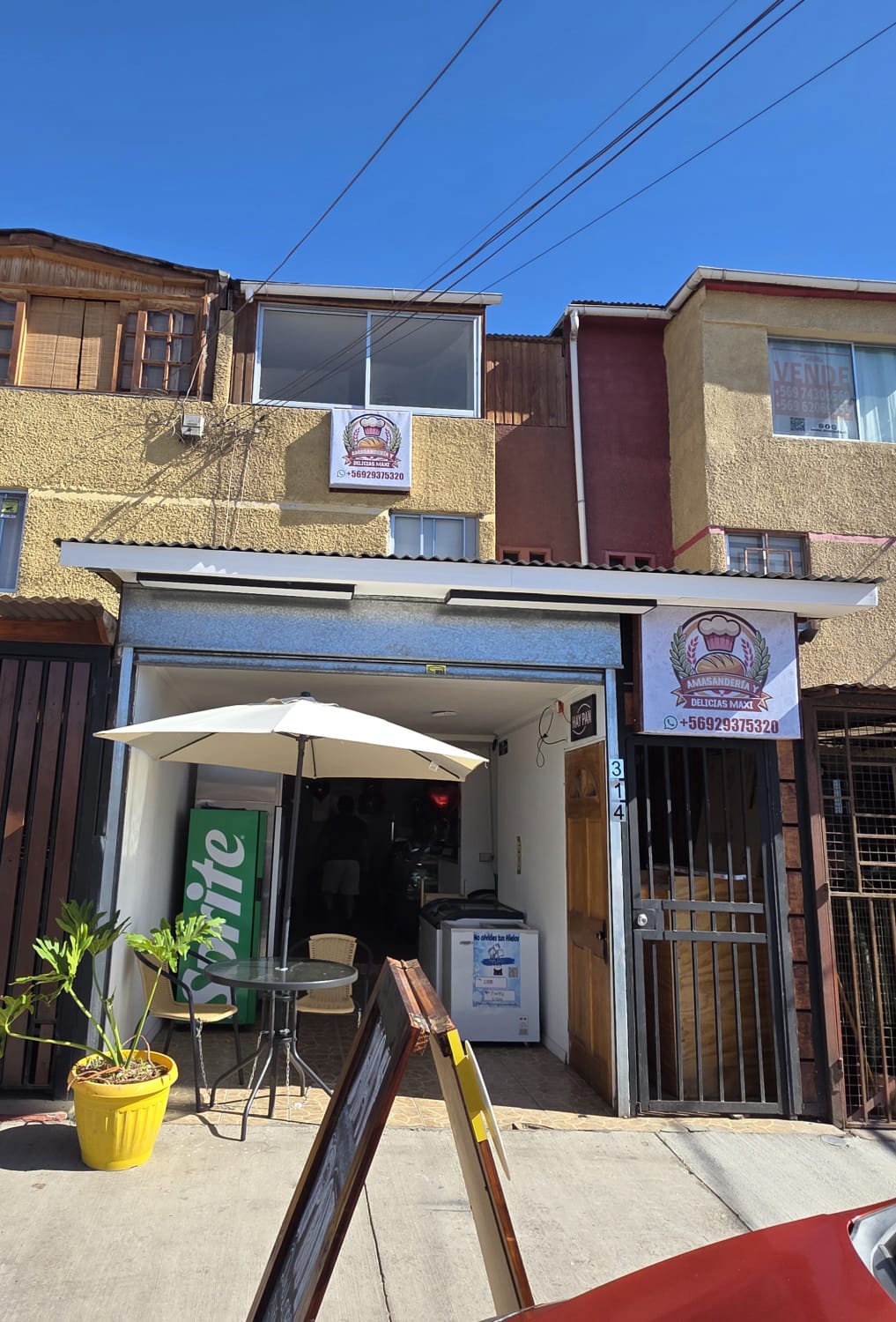 Se vende propiedad ubicada en el sector norte de Antofagasta, en calle Bauxita, sector sierra nevada.