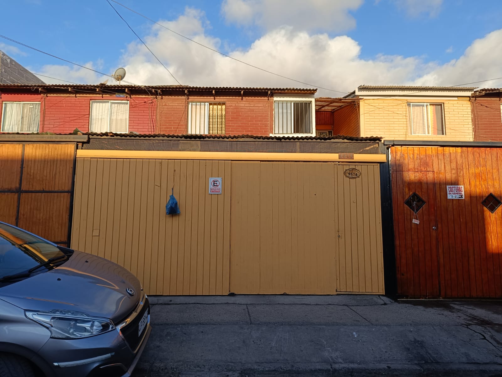 Se vende o arrienda con compromiso de compra amplia propiedad ubicada en calle Valle del encanto, sector panorama, sector norte de Antofagasta.