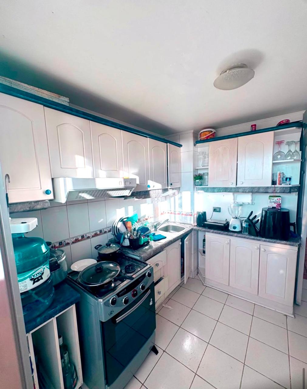 Se vende departamento en Edificio Mirador de la Estación, sector central de Antofagasta.