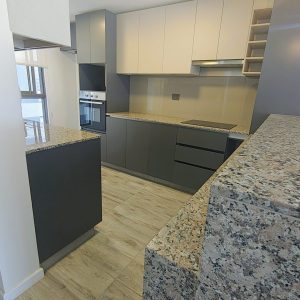 Se arrienda amplio Departamento nuevo sin uso Full electrico, Edificio Alerces, sector norte de Antofagasta, detrás del colegio San Patricio.